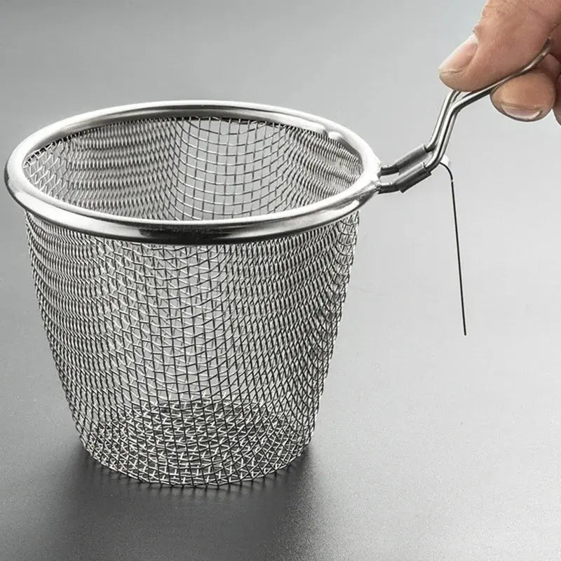 Stainless Steel Fine Wire Mesh Food Colander Strainer Hot Frying Pan Filter Basket Sieve Dryer for Noodle Vegetable Dumplings Auraveia